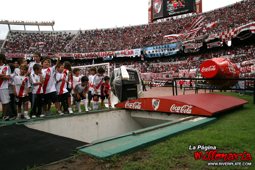 River Plate vs Banfield (CL 2009) 23